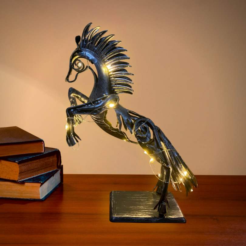 LED Light 3D Metal Horse Sculpture